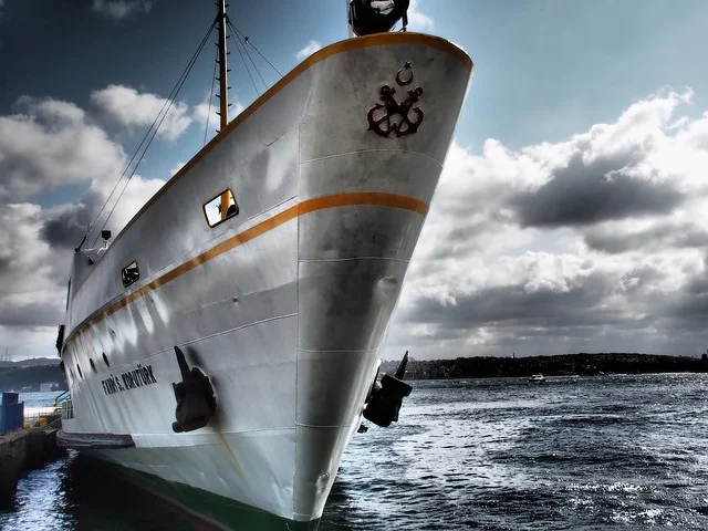 How Much Does a Taxi from Bangor to Holyhead Cost? Ferry Port Guide