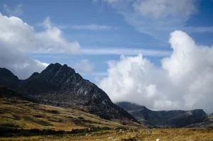 How to Get from Bangor to Snowdon: Transport Options Explained